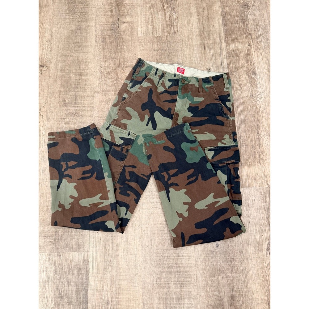 Levis XX Cargo Straight Pants Mens 31x32 Woodland Camo Military A7364-0014